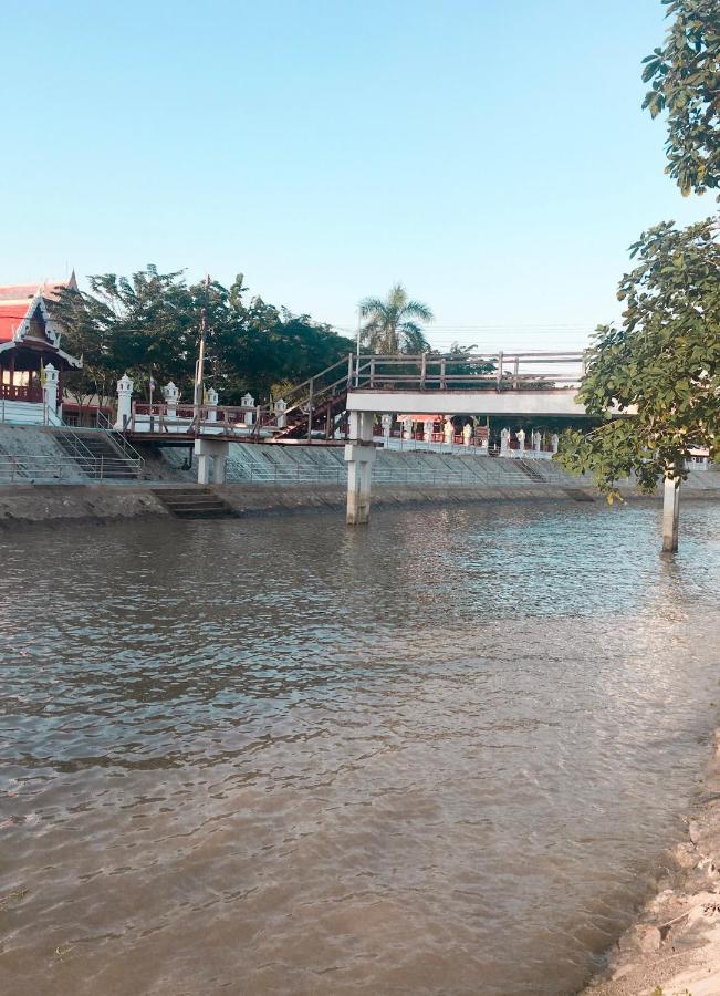 Nice Nite Campervans Phra Nakhon Si Ayutthaya Exteriör bild